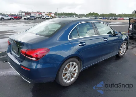 2021 Mercedes-Benz A 220 4Matic из США, поврежденный, VIN W1K3G4FB2MJ271379